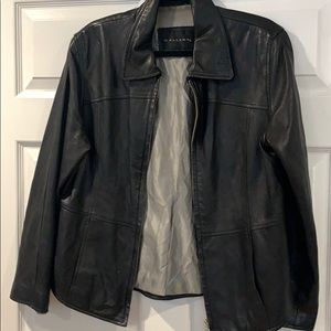 Women’s size Large 100% leather Motorcycle jacket